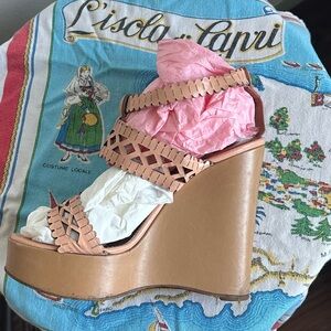Chloe’ Stylish Tan Wedge Sandals